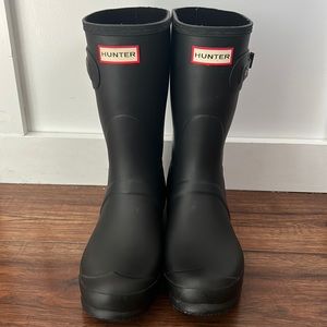 Women’s Hunter Rain Boots Sz9